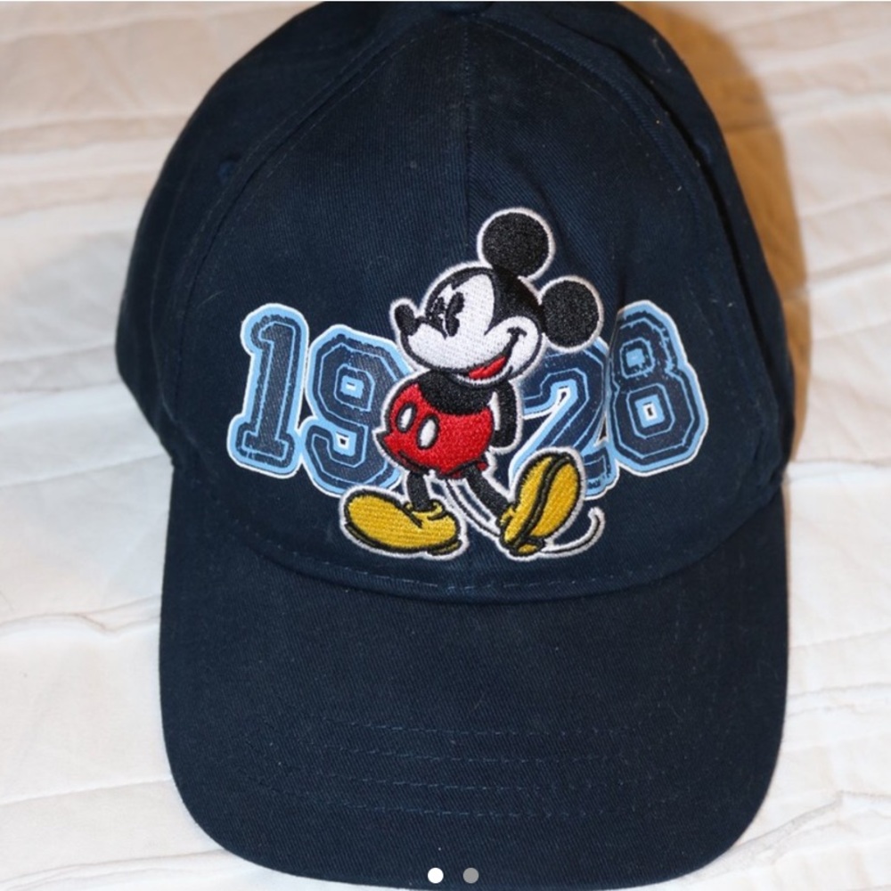 MICKEY MOUSE HAT FROM DISNEY LAND